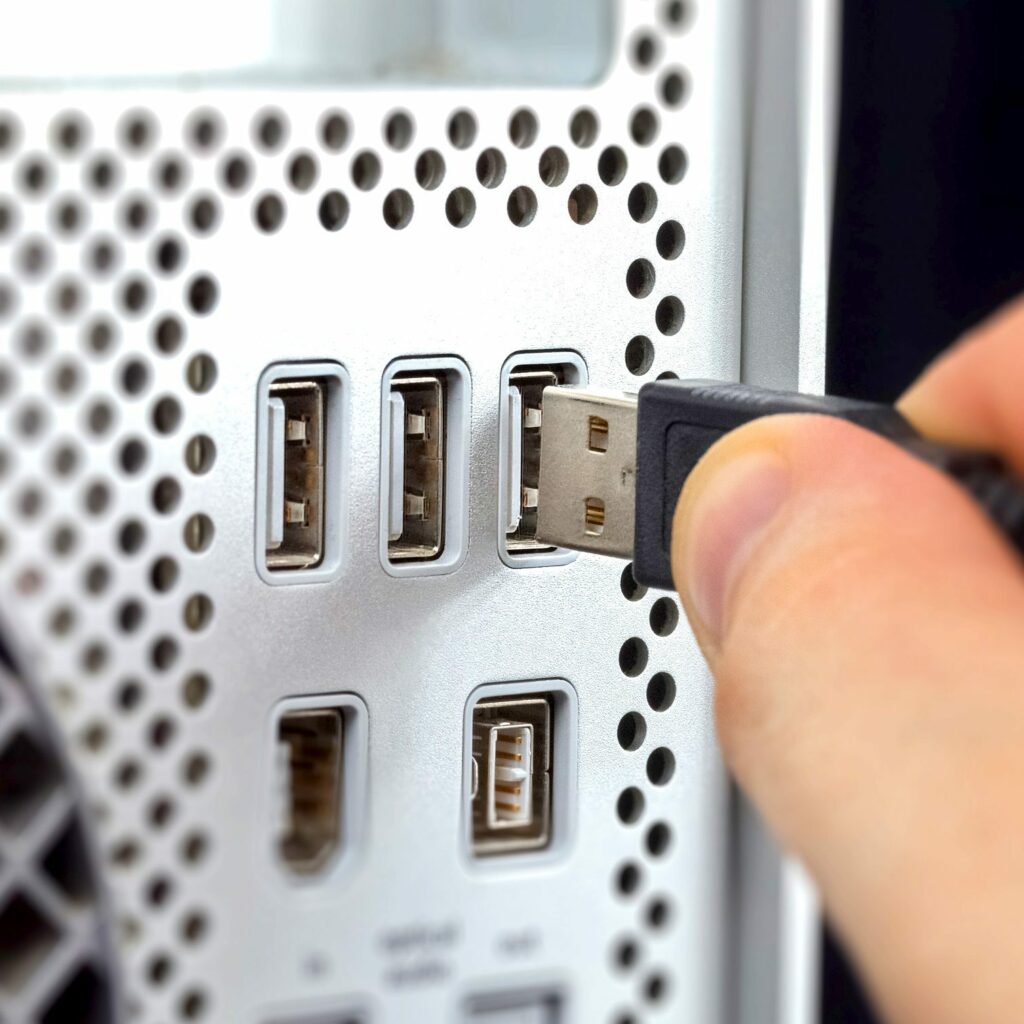 Port USB - Jak to działa? Rodzaje, typy, kable, złącza ...