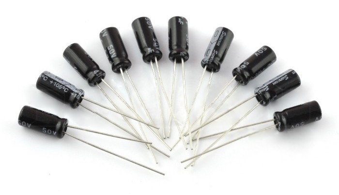 Kondensator elektrolityczny 22 uF / 50 V 5x11 mm 105C THT - 10 szt.