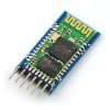 Moduł Bluetooth HC-05 v2 - komunikuje się poprzez interfejs szeregowy UART (piny RX, TX), wspiera komendy AT. Pracują z