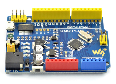 Płytka zawiera mikrokontroler ATmega328