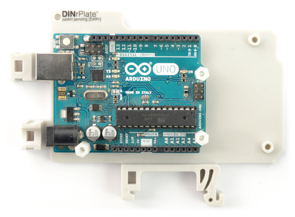 Mocowanie DIN do Arduino