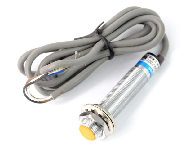 Indukcyjny czujnik zbliżeniowy LJ12A3-2-Z/CY 2mm 6-36V