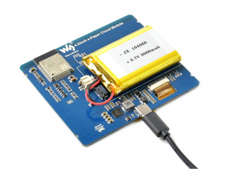 Moduł posiada złącze USB typu C.