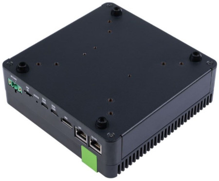 Czarny reComputer Industrial J4012 leży na białym tle.