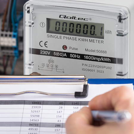 Jednofazowy miernik zużycia energii 230 V na szynę DIN - Qoltec 50888